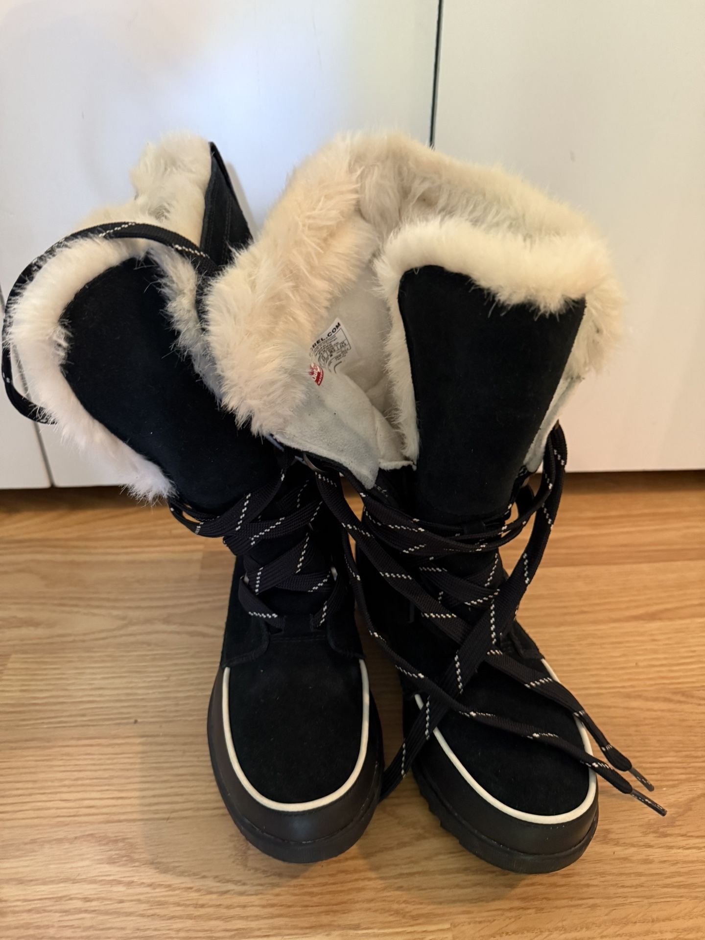 Sorel Boots 7.5 Women