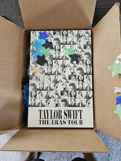 Taylor Swift 2 VIP ERAS TOUR PACKAGES  $90 EACH OBO