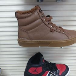 Brown Carium Shoes Size 8.5