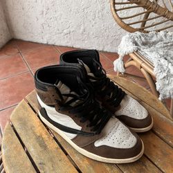 Travis Scott 1s Mocha Brown *RARE*