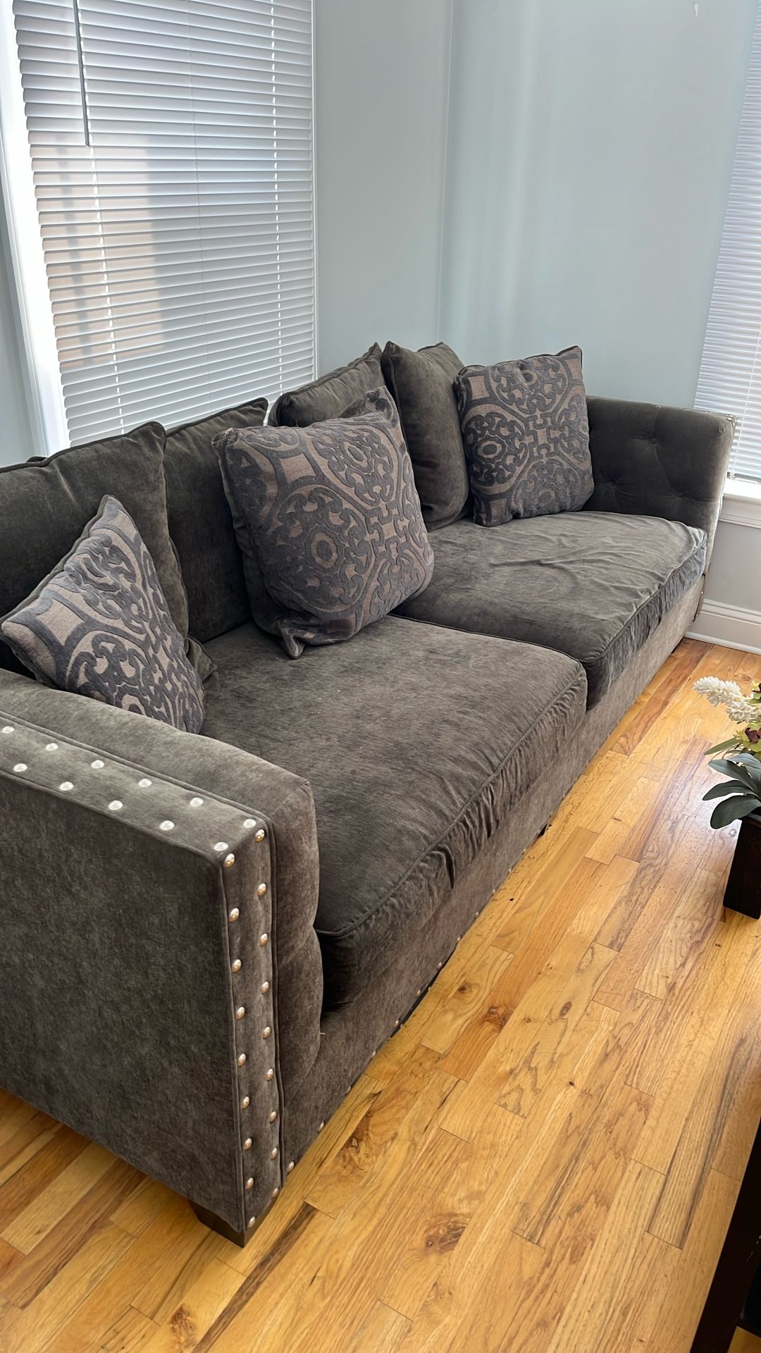 MUST GO TODAY Cindy Crawford Sofa and Loveseat