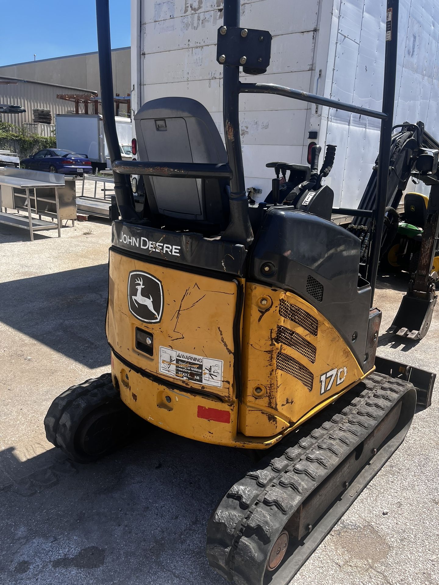 John Deer Compact Excavator (17 D)