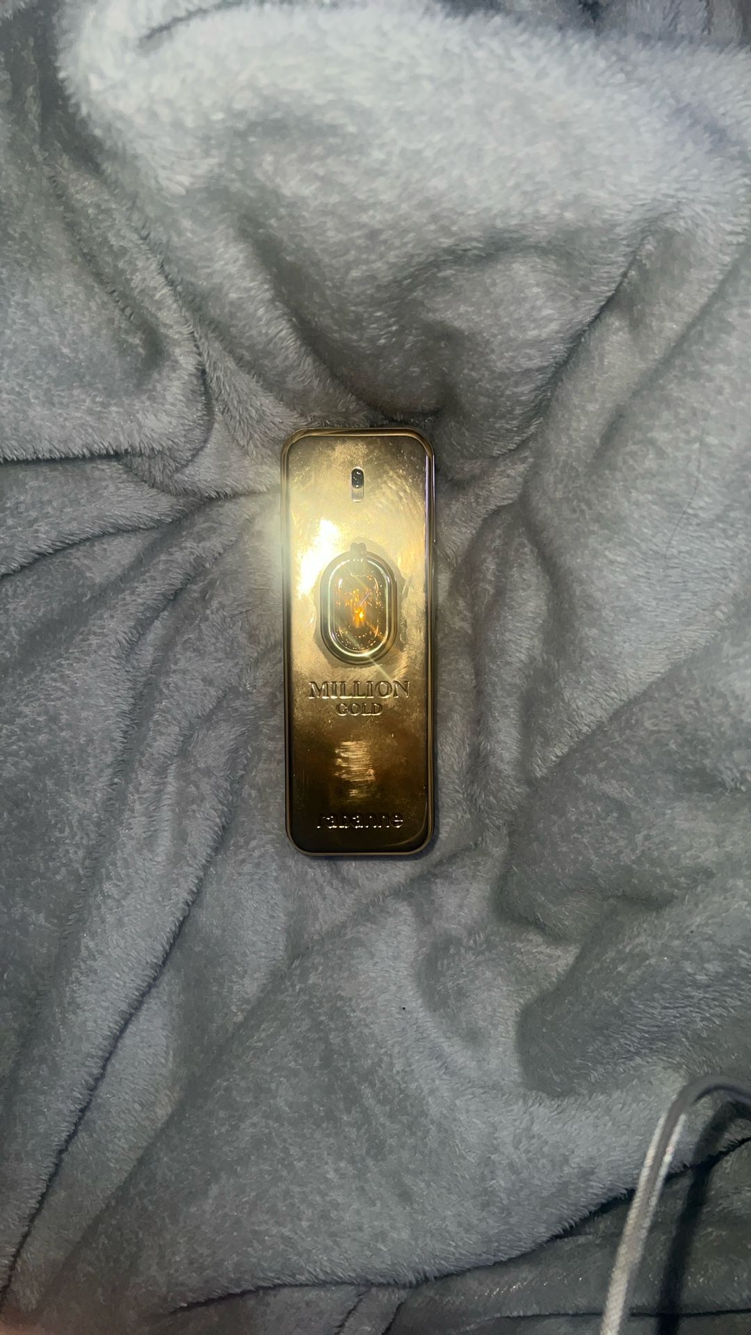 Million gold cologne