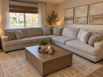 Ashley Rawcliffe 3-Piece Sectional – Excellent Condition