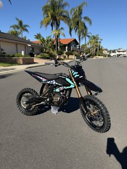 2025 Surron Hyper Bee (New)