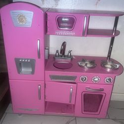 Toddler Kitchen 