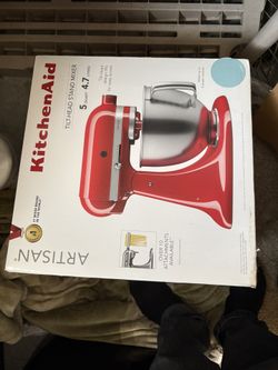 ARTISAN® SERIES 5 QUART TILT-HEAD STAND MIXER WITH PREMIUM TOUCHPOINTS -