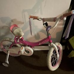 Girl bike With Training wheels 