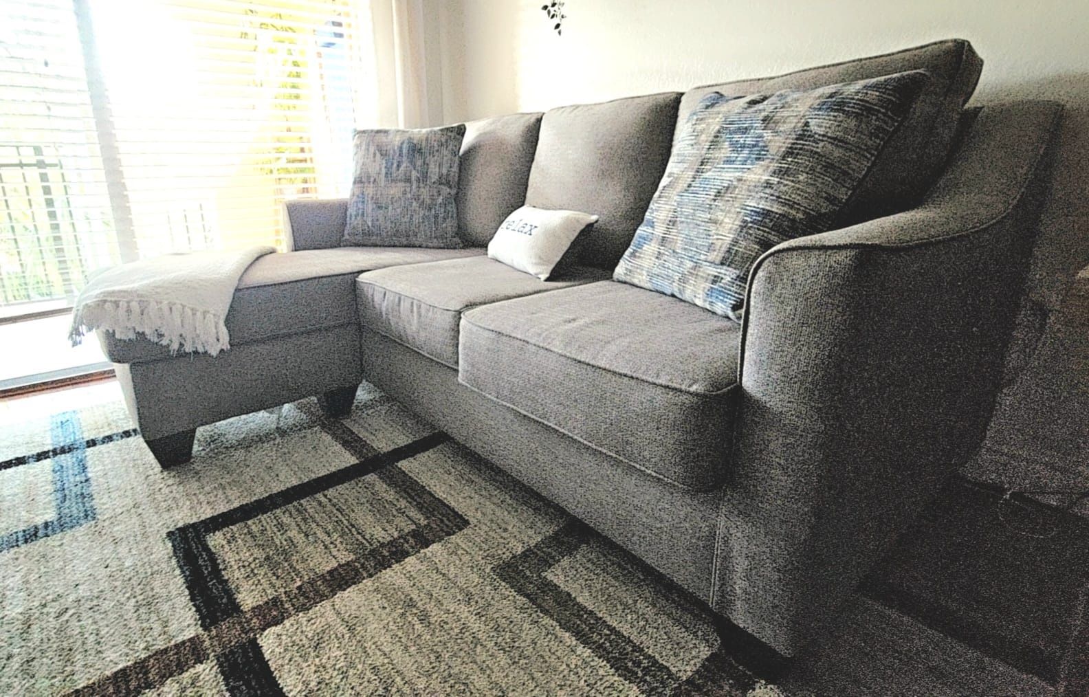 Sofa Chaise Gray -2023