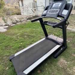 NORDICTRACK TREADMILL ELITE 7700 