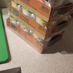1 Lata x $10 o 6 Latas x $50