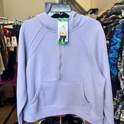 Women’s Danskin Sweater