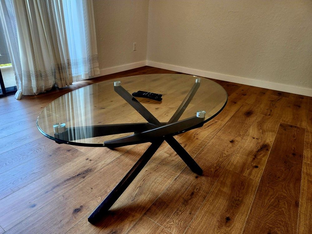 Glass Coffee Table (Modern)