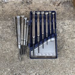 Phillips Head Small Screw Drivers