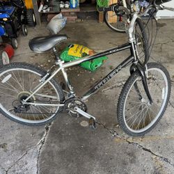 Trek Mountain Bike