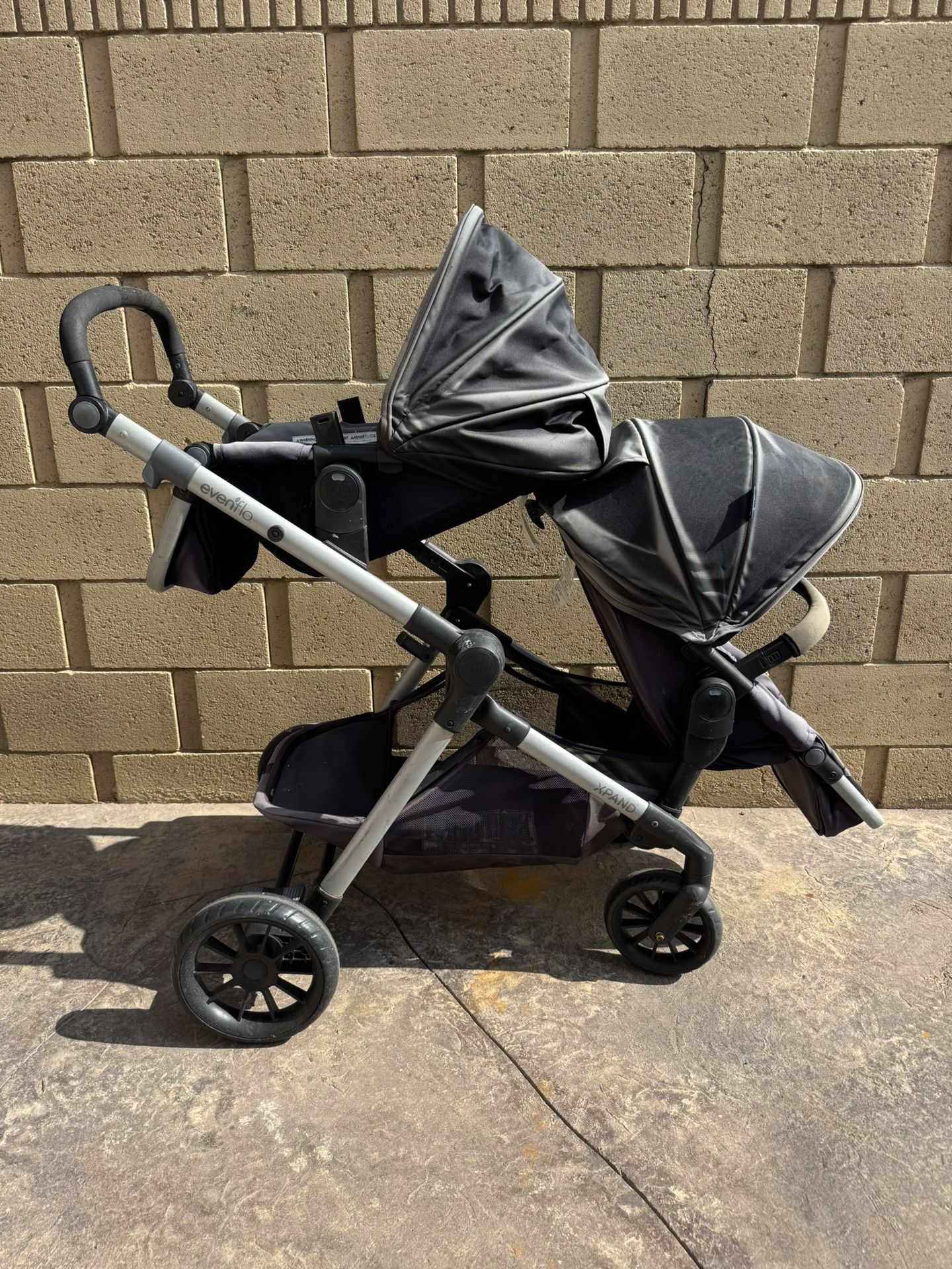 Evenflo Baby Stroller (single And Double Stroller)