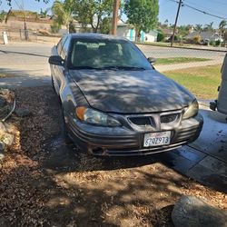 2001 Pontiac Grand Am SE 4 Door