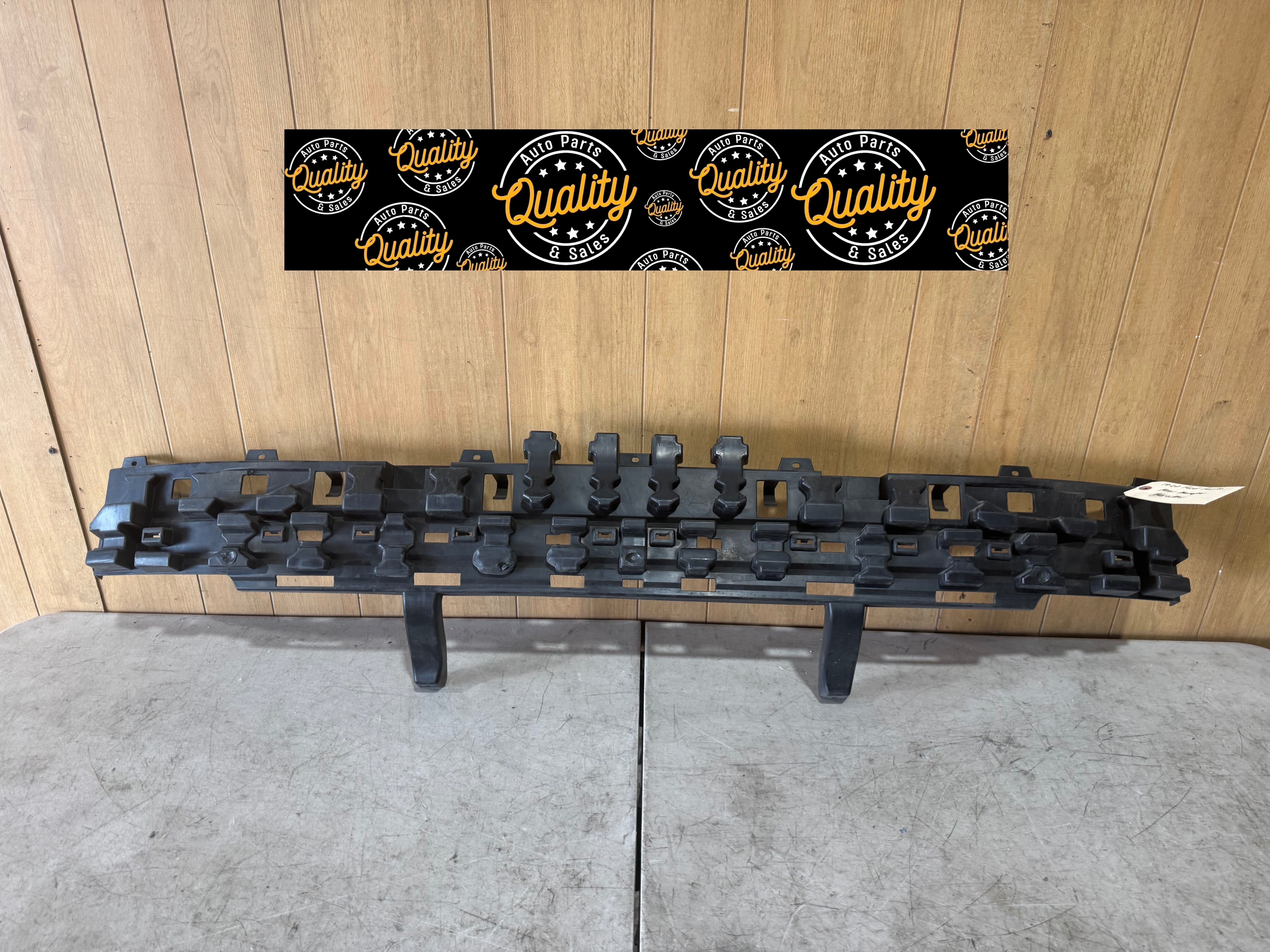2013 2014 2015 2016 2017 2018 2019 2020 Ford Fusion Rear Bumper Absorber