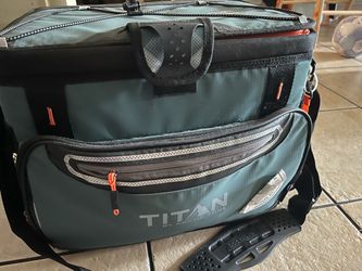 Titan by Arctic Zone Soft-Sided Cooler Bag