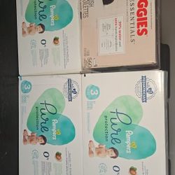 PAMPERS BUNDLE Size 3 N Wipes 