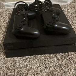 PS4 Console w/ 2 Controllers