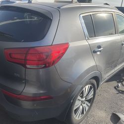 2016 Kia Sportage Part Out 