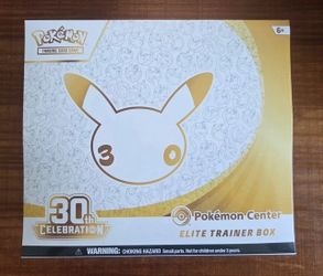 TRADE Pokémon 30th Celebration ETB PC