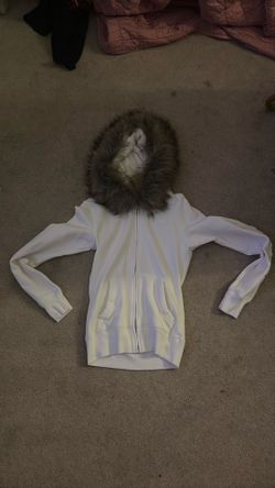 Fur hollister sweater
