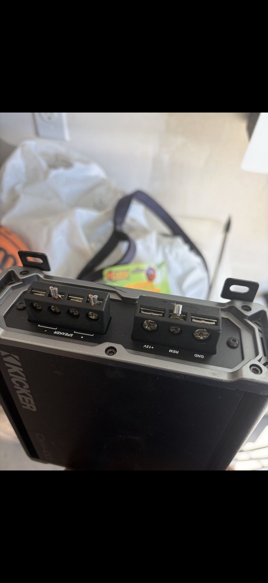 Kicker CXA 400.1 Mono Subwoofer Amplifier.