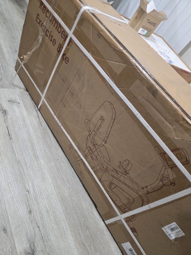 New In Box Exercise Bike 8 Resistance Levels Recumbent Exercise Bikes Seat Adjustment Exercise 