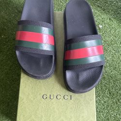 Gucci OG Black Rubber 