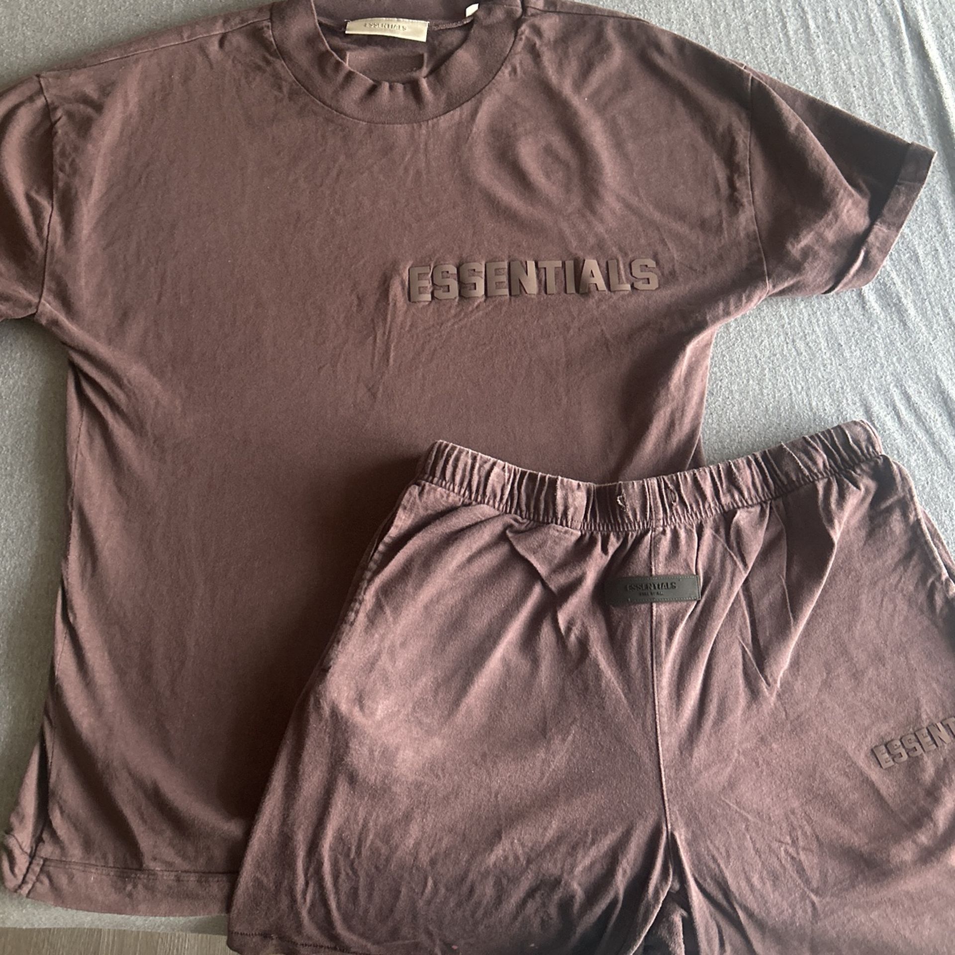 Plum Essentials Set