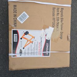 Conquer Indoor Magnetic Resistance Bicycle Trainer New in Box