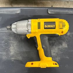 DeWalt 18v - 1/2” Impact wrench (tool only)