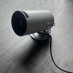 HY300 Projector 