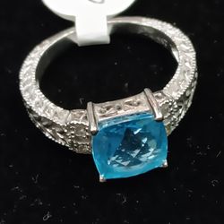White Gold Blue Topaz Ring