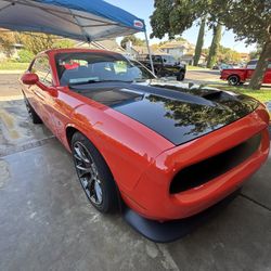 2016 Challenger SRT 392 Manual