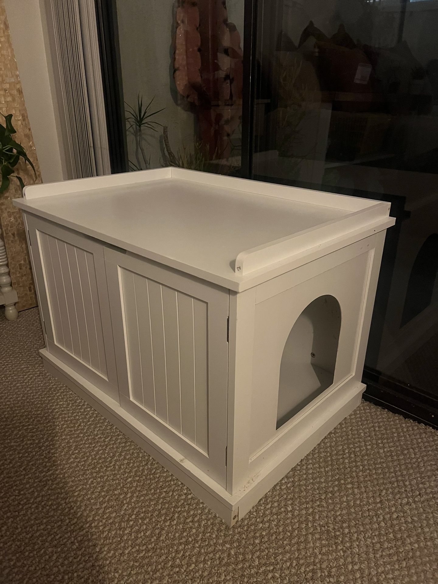 Litter Box Enclosure