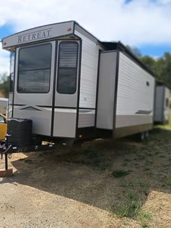 2021 destination trailer by keystone