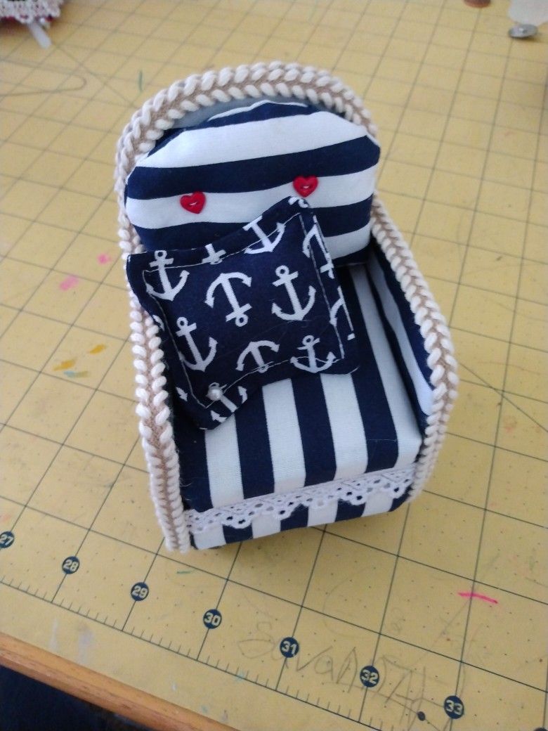 Pincushion Chair