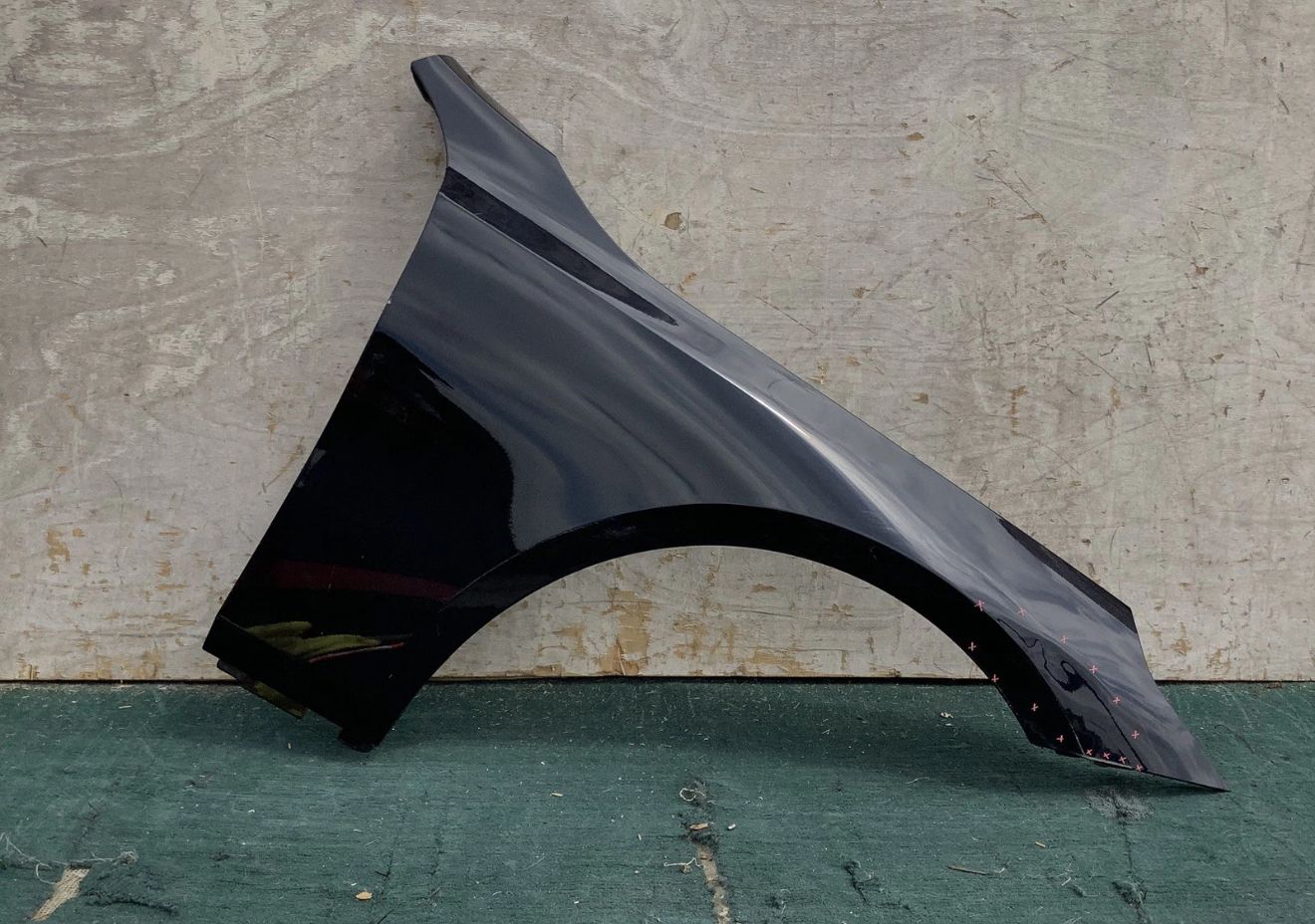 BMW 5 SERIES RIGHT FENDER 2025