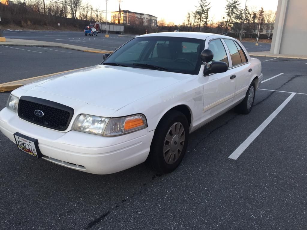 2011 Ford Crown Victoria