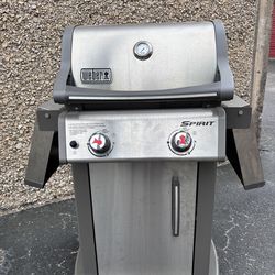 Weber Spirit S-210 Stainless Steel 2-Burner Liquid Propane Gas Grill