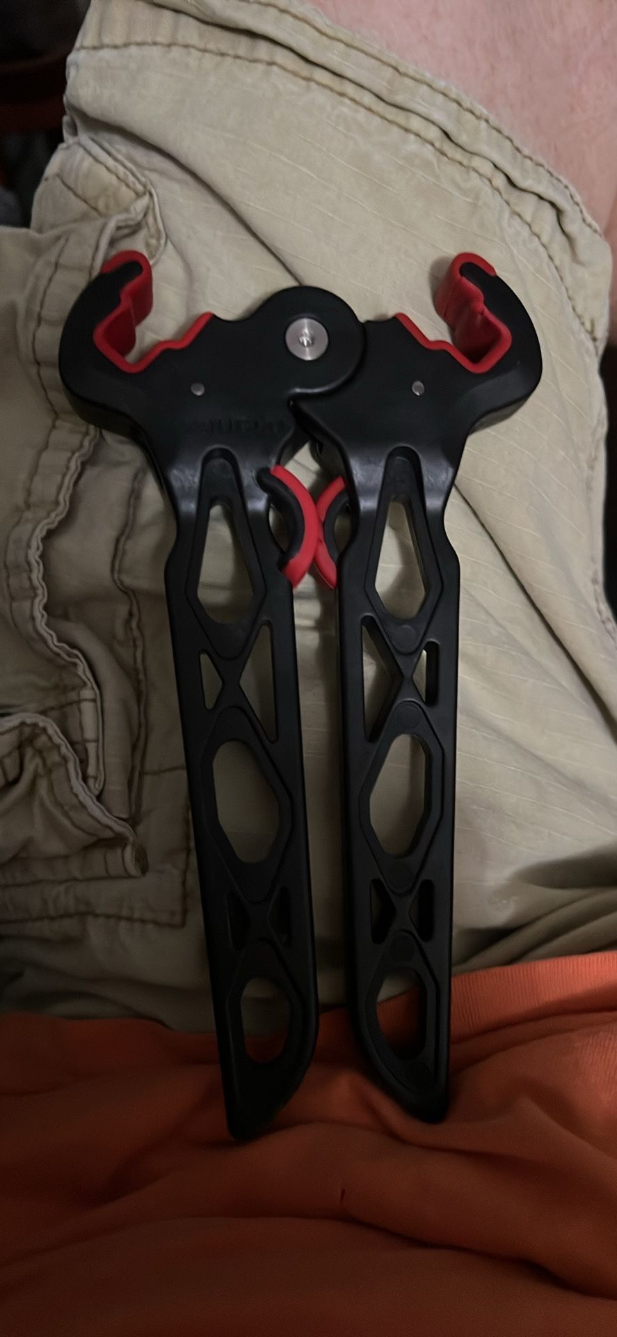 Truglo Bow Stand