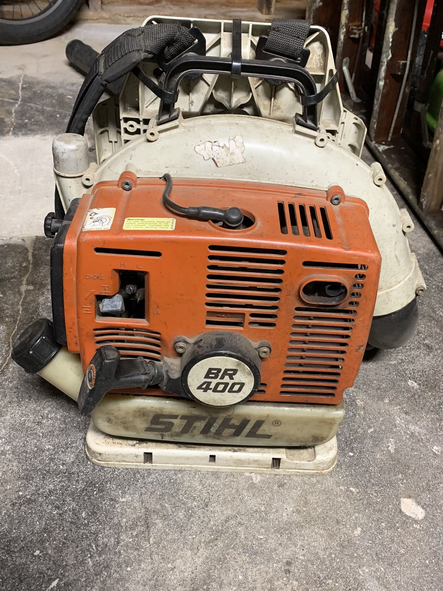 Stihl BR 400 Leaf Blower