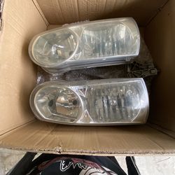 2001 Toyota Corolla Headlights