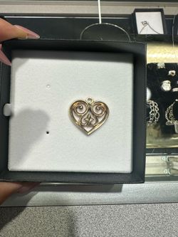 Gold James Avery retired ****Cash America****