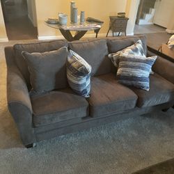 Living Room Furniture 