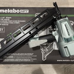 Metabo HPT 3-1/4-in 21 -Degree Pneumatic Roundhead Framing Nailer