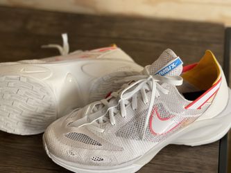 D/MS/X White Nike 